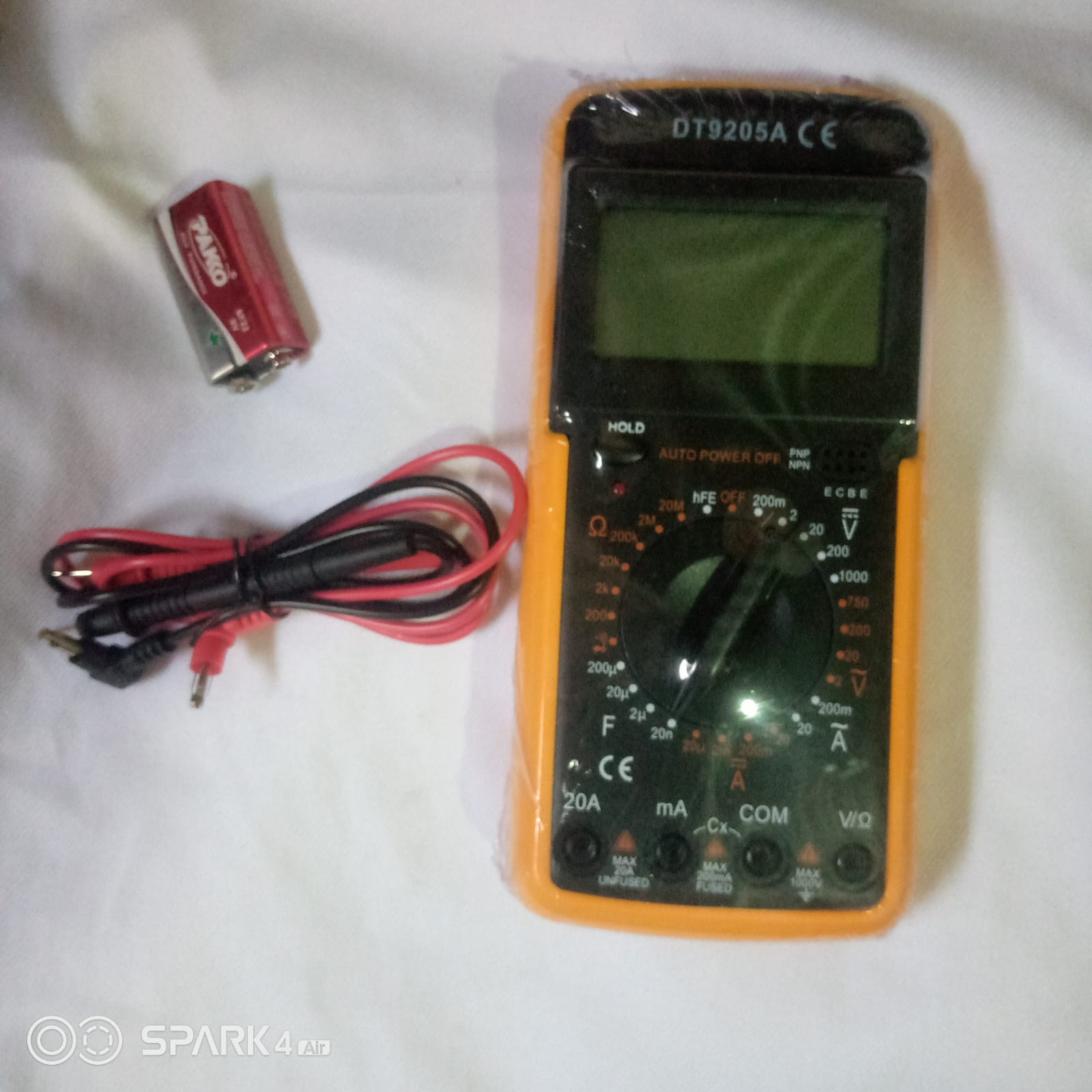 Digital Multimeter DT9205A LCD AC/DC Voltage Current Resistance Capacitance Frequency Diode Continuity Transistor Tester Electrical Measuring Meter