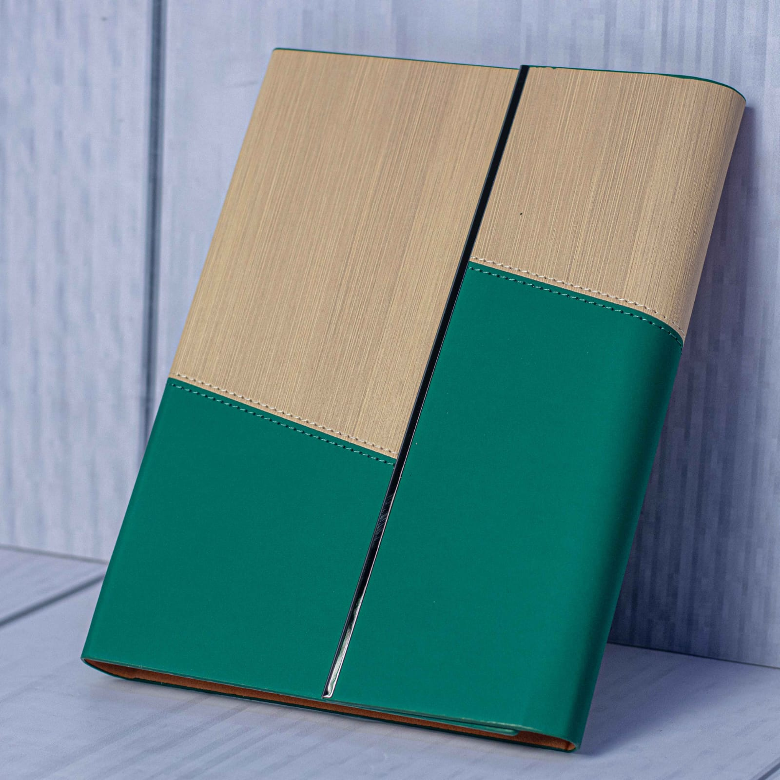 📒 B5 2-Tone Notebook – Premium Stylish Journal ✨ Elegant Dual Color Exercise Book 🎁 Surprise Free Gift Included