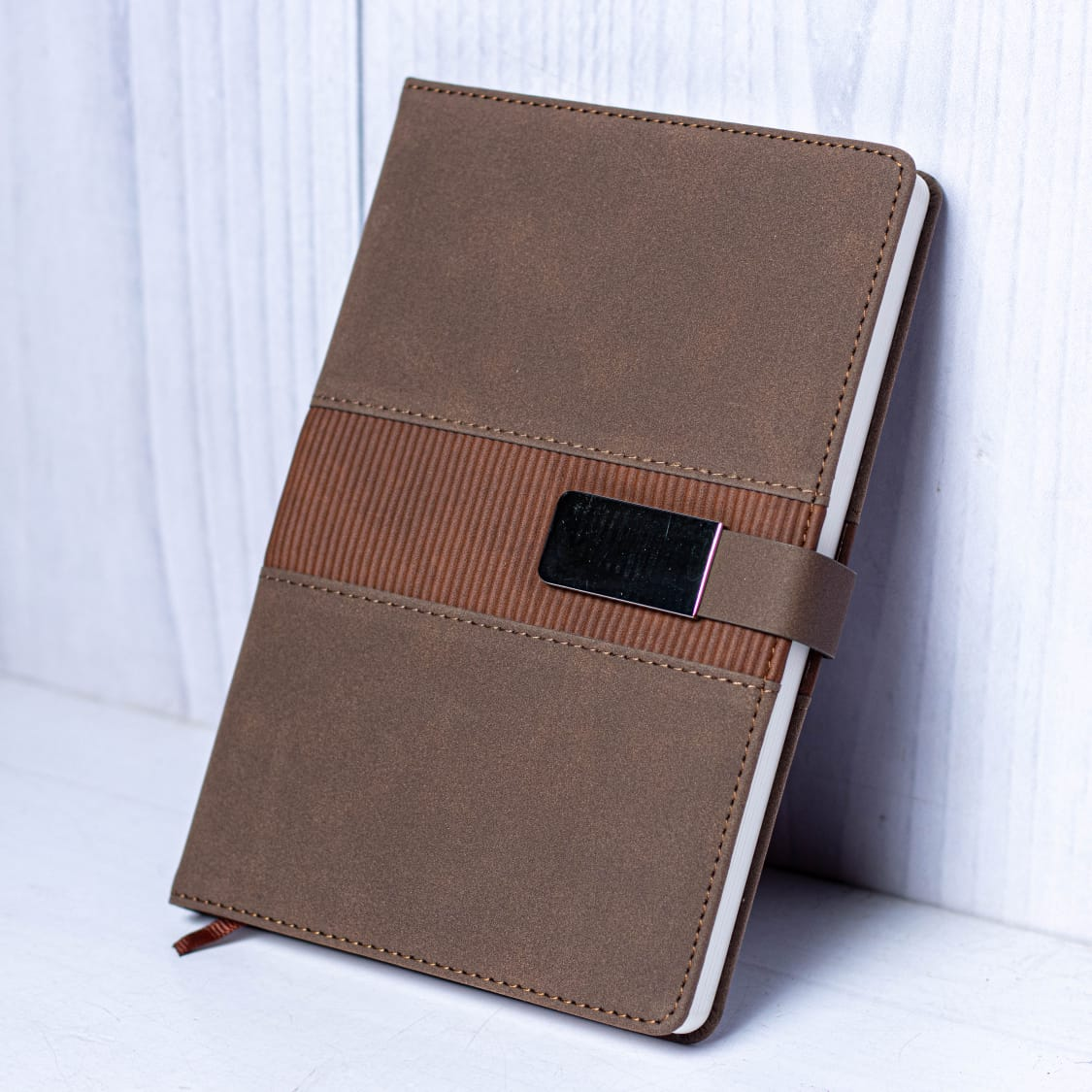 📒 Executive A5 Silver Buckle Notebook – Premium PU Leather Journal ✨ Custom Logo (UV / DTF / Engraving) 🎁 Free Gift Included