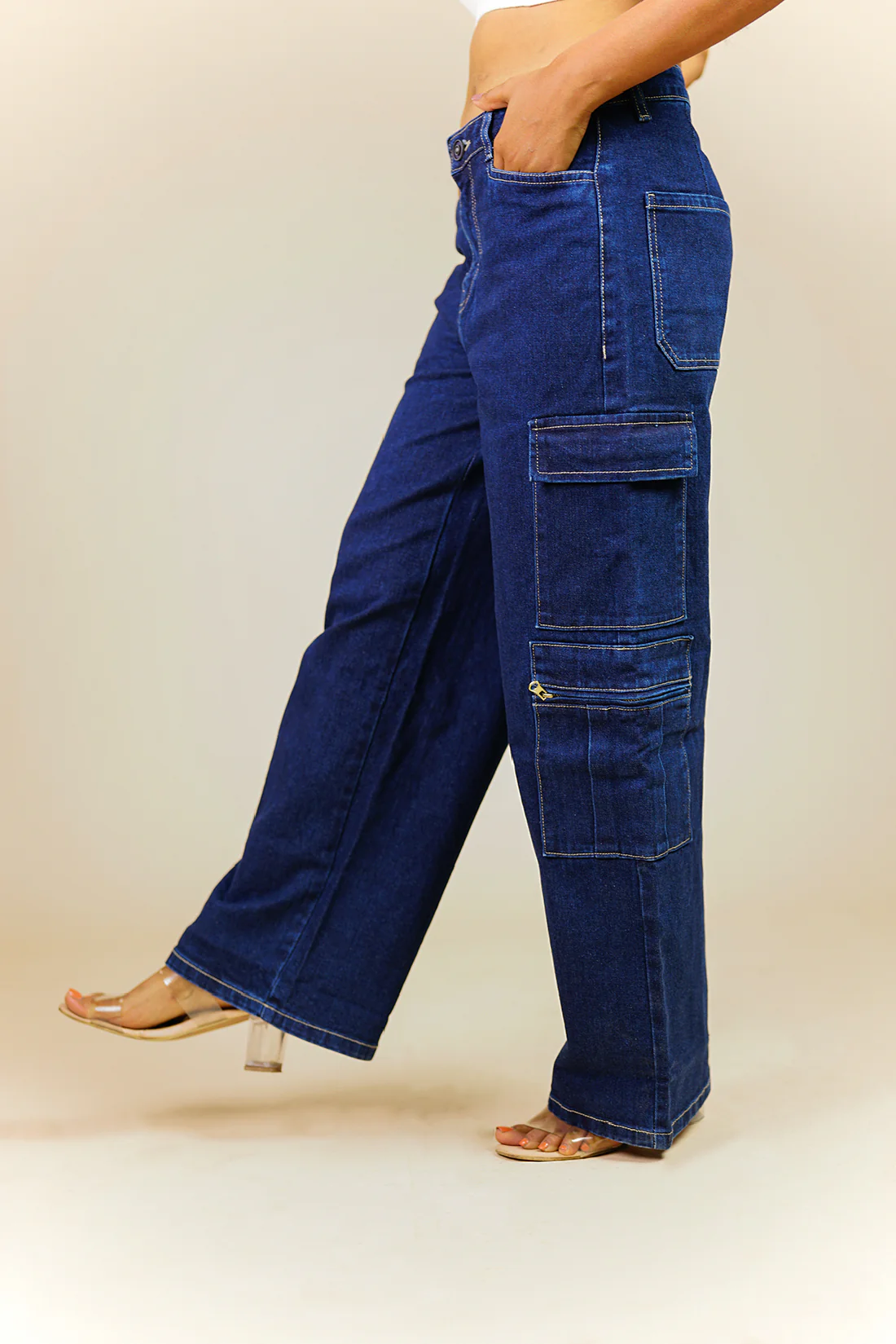 👖💙 Girls Original Mummy Cargo Jeans – Ages 7–14 Years ✨ Trendy High Waist Denim Pants 🔥 Comfortable Kids Streetwear