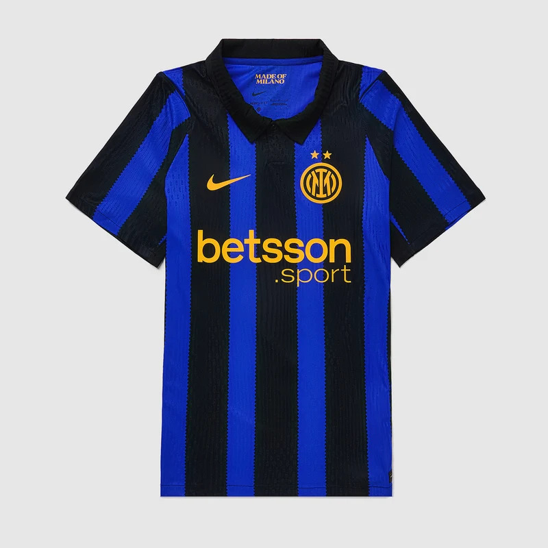 💙🖤 NERAZZURRI CITY STYLE! Inter Milan FC 2026/27 Home Jersey – Stylish Black & Lyon Blue Striped Football Shirt with Gold Details & Classic Collar for Matchday & Fans ⚽🔥