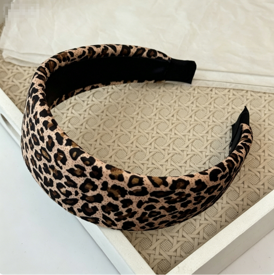 Leopard Print Wide Headband for Women & Girls, Fashionable Non-Slip Hair Accessory, Trendy Leopard Pattern Hairband for Daily & Party Use