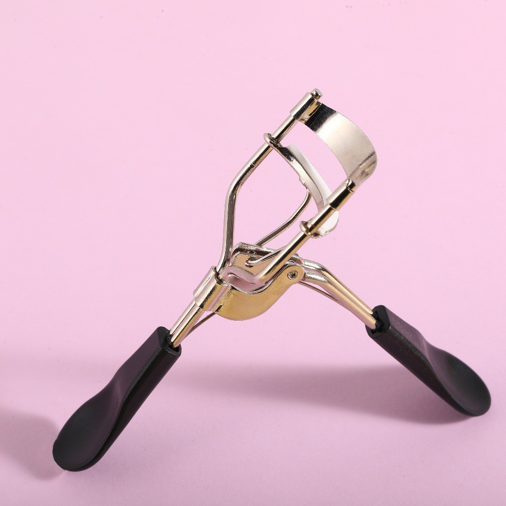 Pink Eyelash Curler for Women, Professional Eyelash Lift Tool with Pink Handle, Reusable Eye Lash Curler for Girls, Natural Eyelash Shaping Makeup Tool