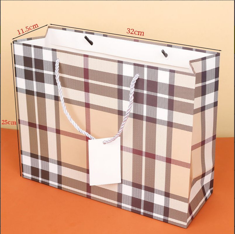 Retro Plaid Paper Gift Bag With Handle & Tag, Luxury Portable Gift Tote for Birthday Wedding Holiday Party Present Packaging