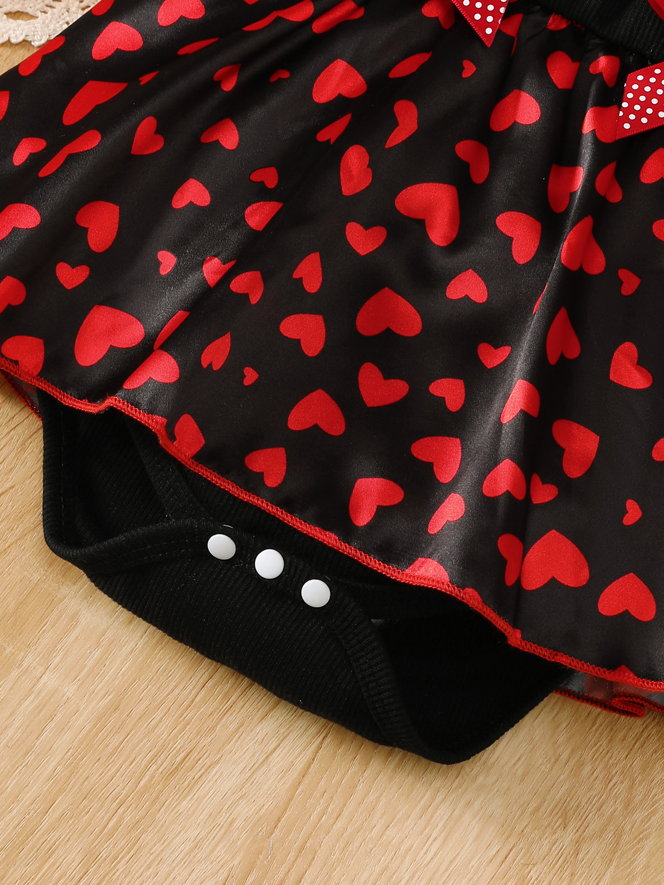【2PCS】 3-24M Baby Girl Romper Set | Red Heart Print Black Romper Dress + Matching Sun Hat with Bow | Adorable Summer Outfit