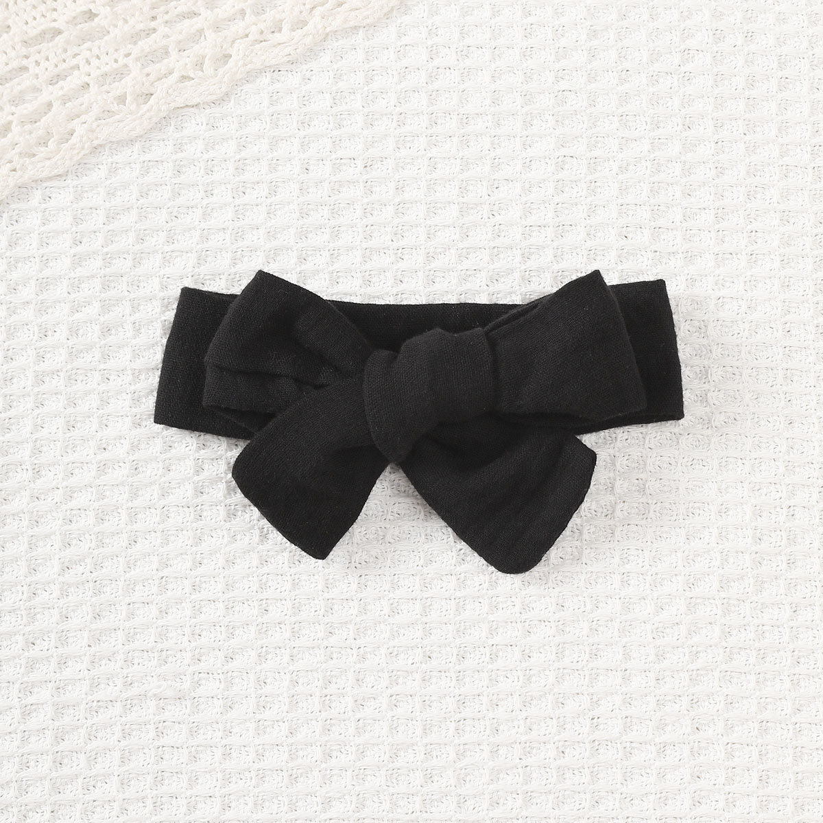 【2PCS】 0-18M Baby Girl Romper Set | Black Lace Trim Jumpsuit + Matching Bow Headband | Stylish Summer Outfit