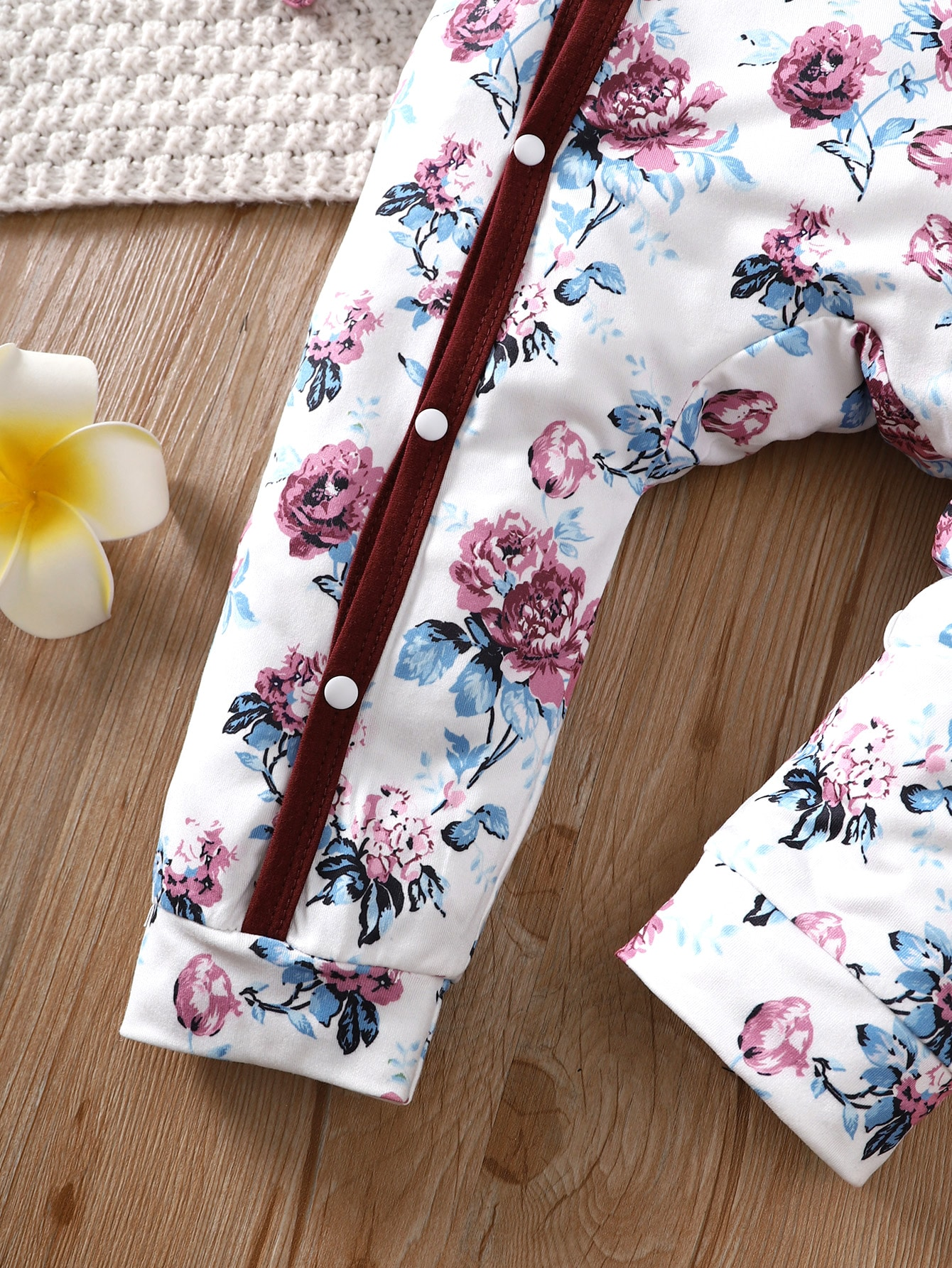 【2PCS】 3-24M Baby Girl Romper Set | Floral Print Long Sleeve Jumpsuit with Bow + Matching Maroon Hat | Elegant Newborn Outfit baby clothes