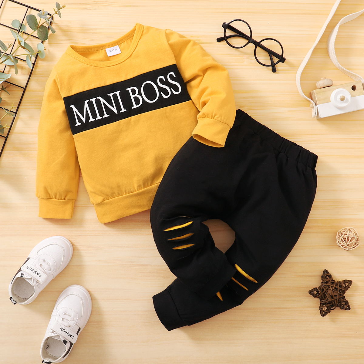 Catpapa boy | 0-4Y Boys' "MINI BOSS" Print Sweatshirt & Pants Set | Soft Cotton Two-Piece Outfit, for Daily Wear & Playtime, Toddler Boys | Babies dress | Boys clothes fashions