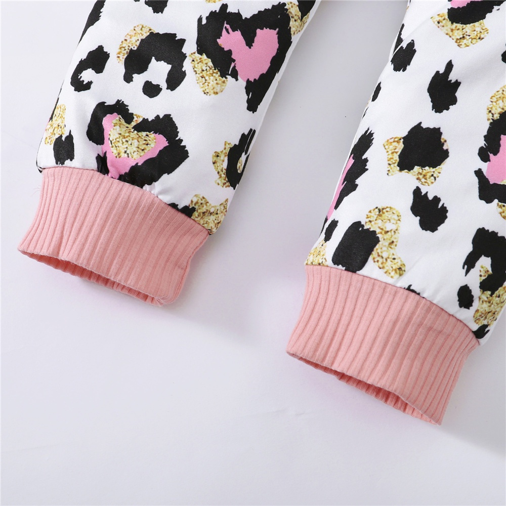 【0-18M】 3PCS Baby Girl Autumn Outfit: Ruffle-Sleeve Romper + Leopard Heart Print High-Waist Pants + Matching Headband – Cute Daily Set