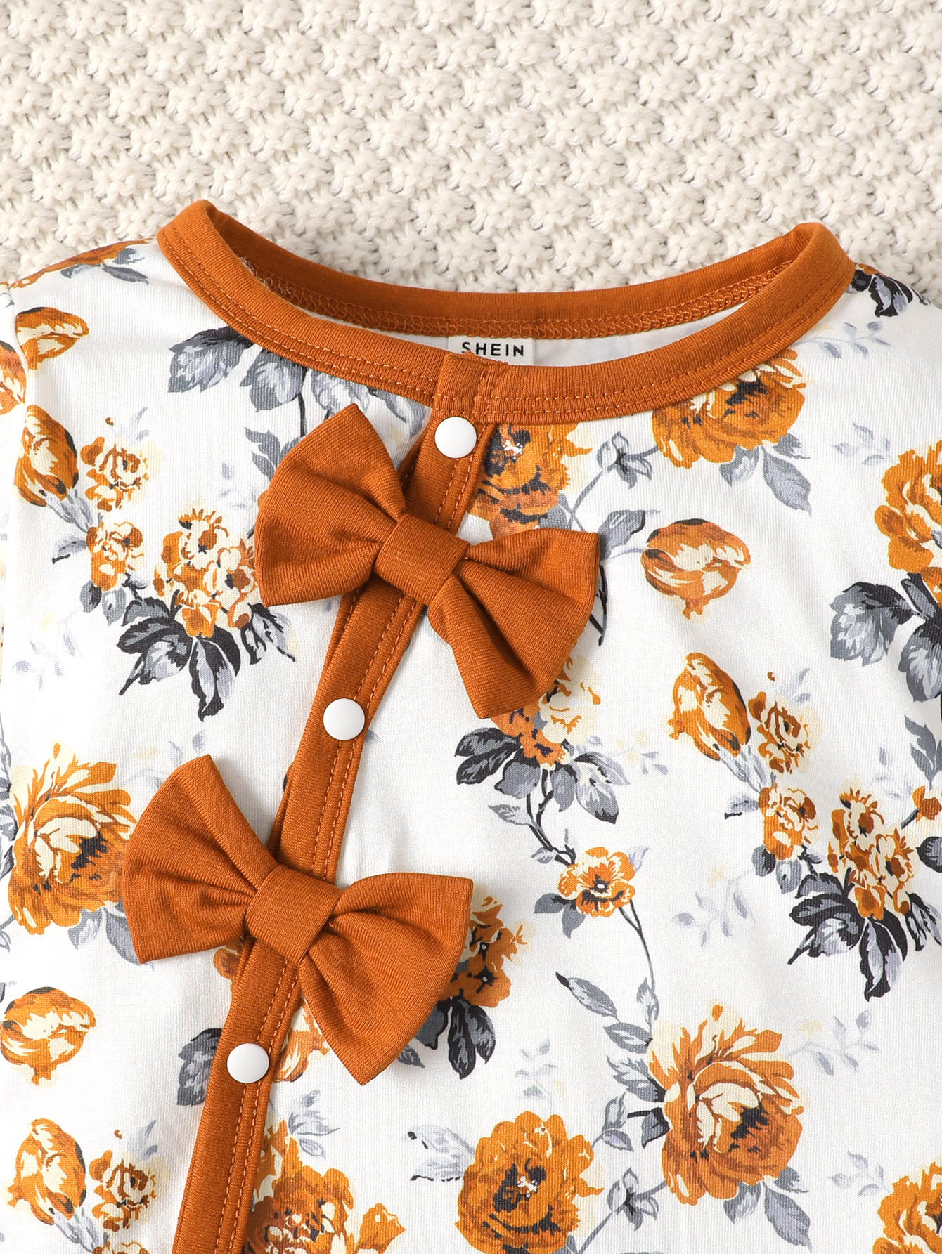 【0-18Months】 Newborn Baby Girl 2PCS Floral Print Romper Set, Long Sleeve Front Snap Jumpsuit with Bow Hat, Sweet Infant Outfit，Baby clothes for newborns