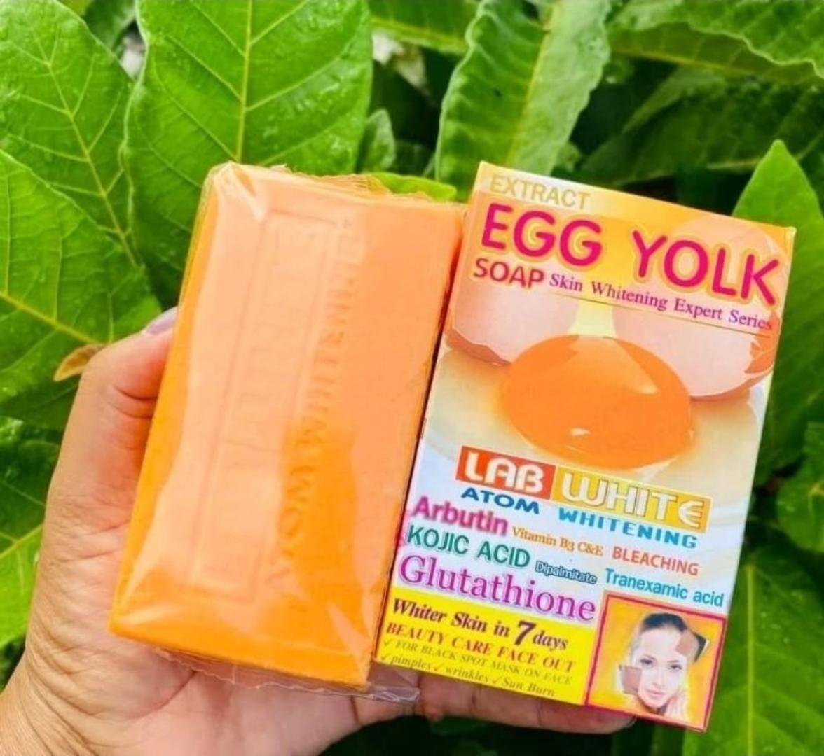 Lab white egg yolk soap.
The soap contains kojic acid,glutathione,arbutin targeting dark spots,acne within 7 days while reducing blemishes and sunburn.