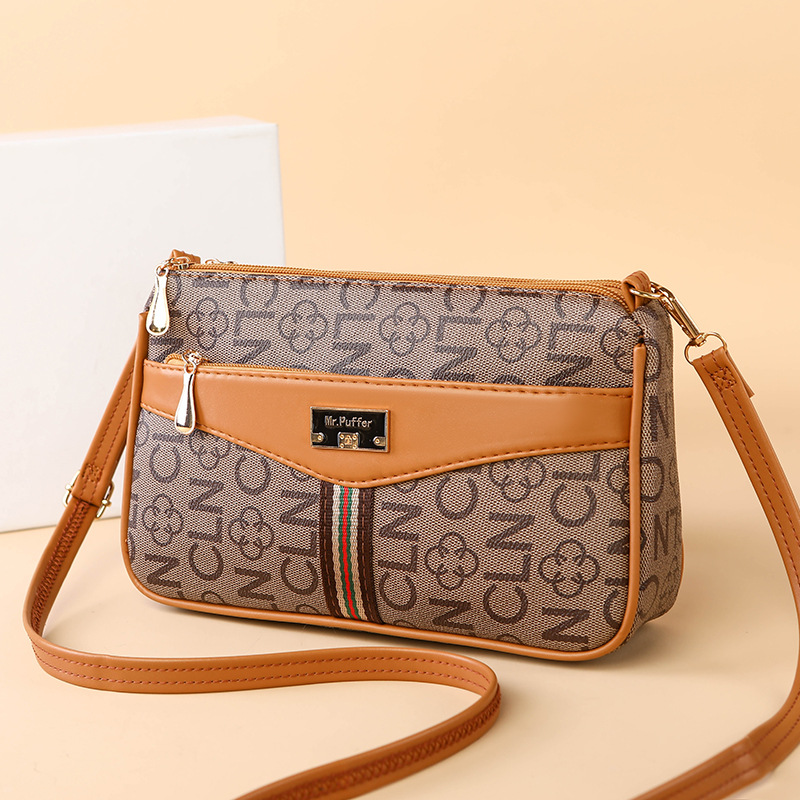 2025 new shoulder crossbody bag with high-end feel, mother's bag for going out, large capacity mother-in-law, middle-aged and elderly women's bag for hair replacement Style_1 AS PICTURE