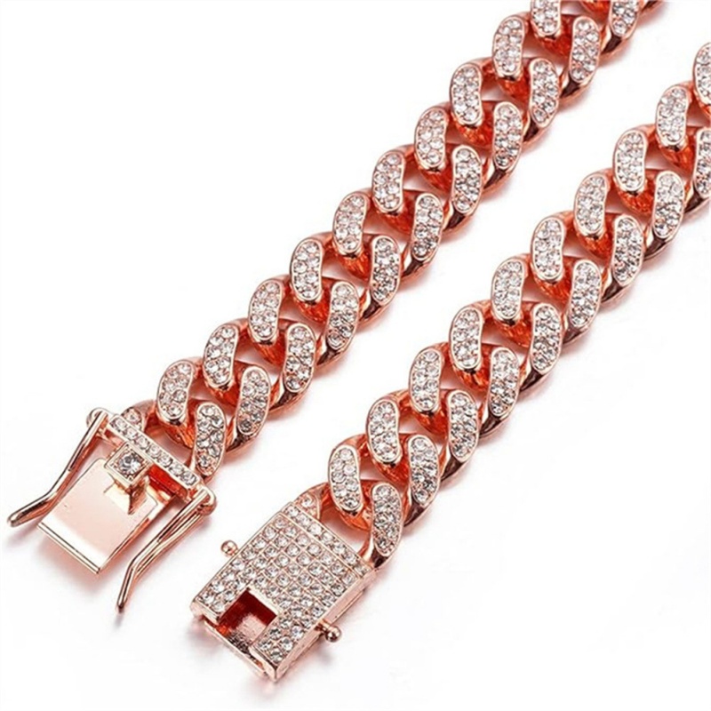 Hot Sale African Trendy 12mm Wide Bling Bling Full Rhinestone Christmas Dog Collar Iced Out Pet Collar Fit Small Medium Large Dogs Cats Pet Accessories Holiday
