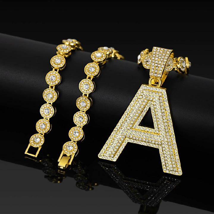 Hot Selling Fashion Hip Hop Cuban Link Chain Necklace 3D Iced Out Letter A with Candy Heart Pendant Popular African Rap Street Dance Jewelry Accessory