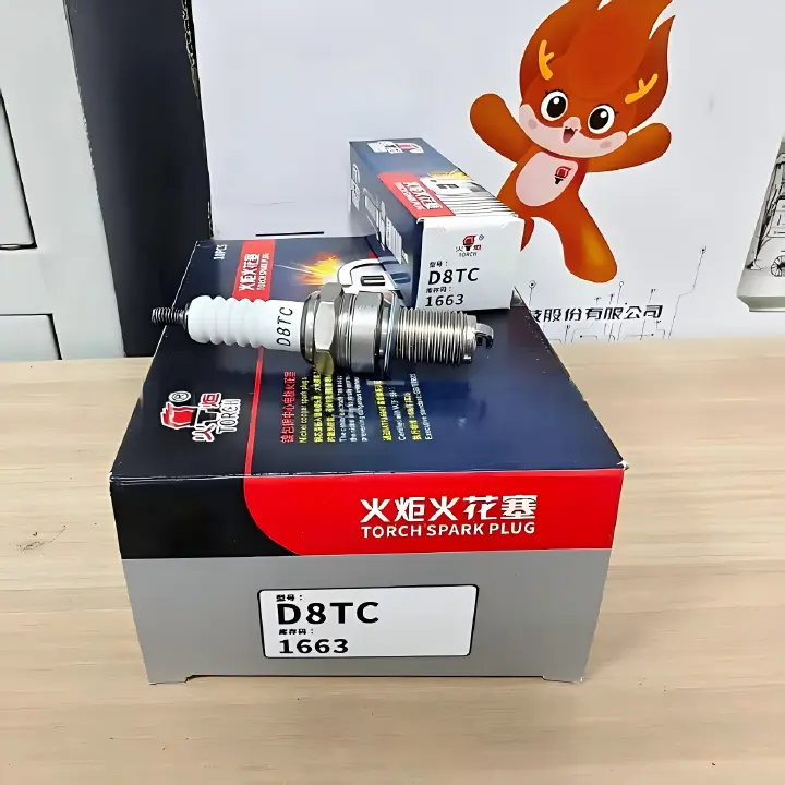 20Pcs Original TORCH D8TC Motorcycle Spark Plug , Genuine Top Chinese Brand Compatible with Bajaj Boxer Honda ACE TVS 125cc 150cc