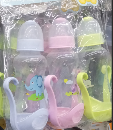 🔥🔥 Baby Feeding Bottle (Big/Small) A multifunctional bottle with nipple, straw, and spoon head.Comes with double handles for an easy baby grip.Wide, clear body for smooth cleaning and fee