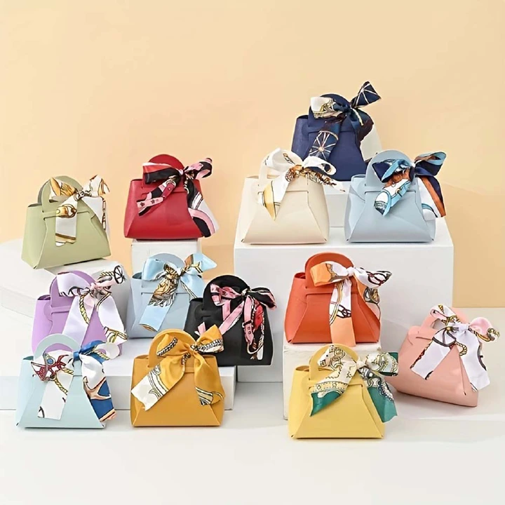 20 Pcs Faux Leather Gift Bags with Bow Ribbons, Mini Handbag Design for Wedding Birthday Party Favor & Candy Packaging