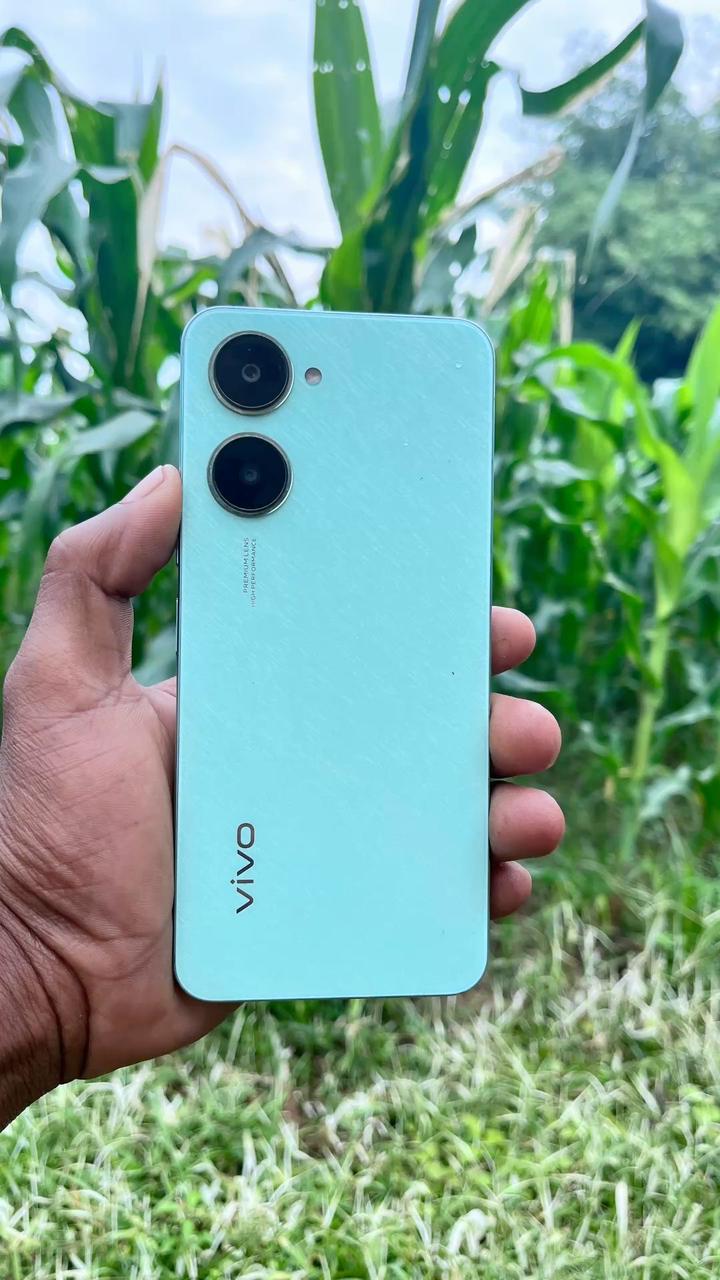 Vivo y03
128GB
6.56 inch 
5000Mah
Smartphone