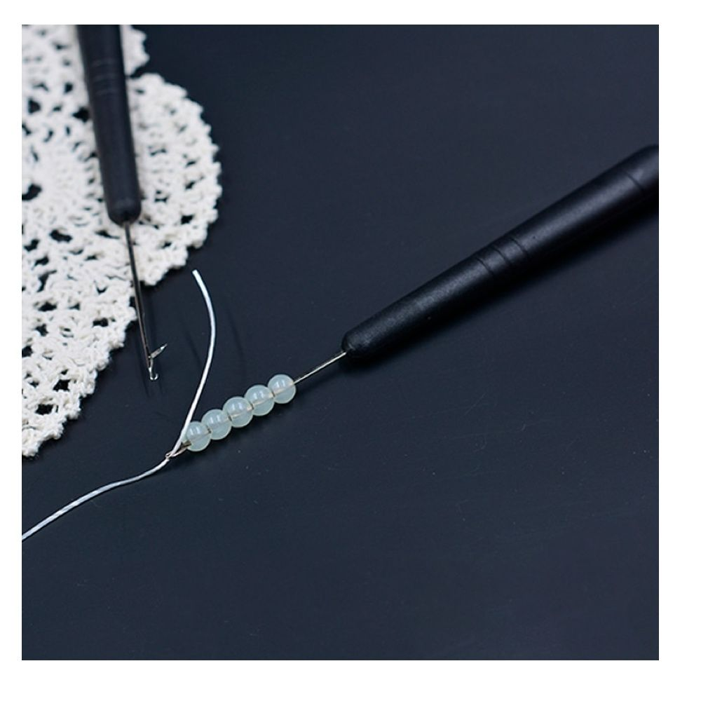 Large hook knitting tool with tongue hook, plastic handle, small hook for sweaters and yarn, slender tongue crochet hook, closed-end tongue hook