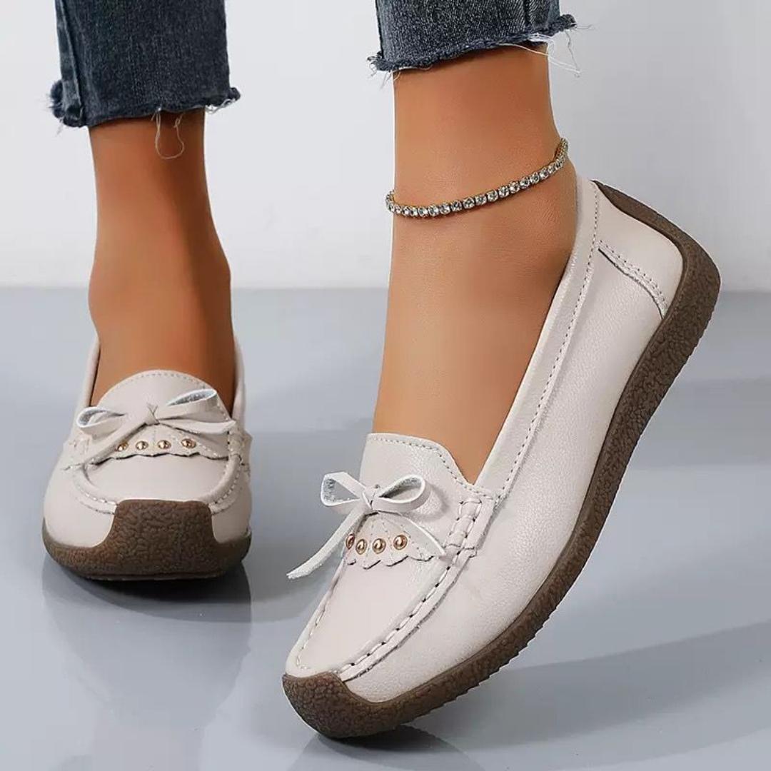 Women's Casual Comfort Slip-On Loafers – Soft Leather Flat Shoes with Bow Detail (Black,white, grey, cream)

Step out in comfort and style with these elegant women's casual shoes