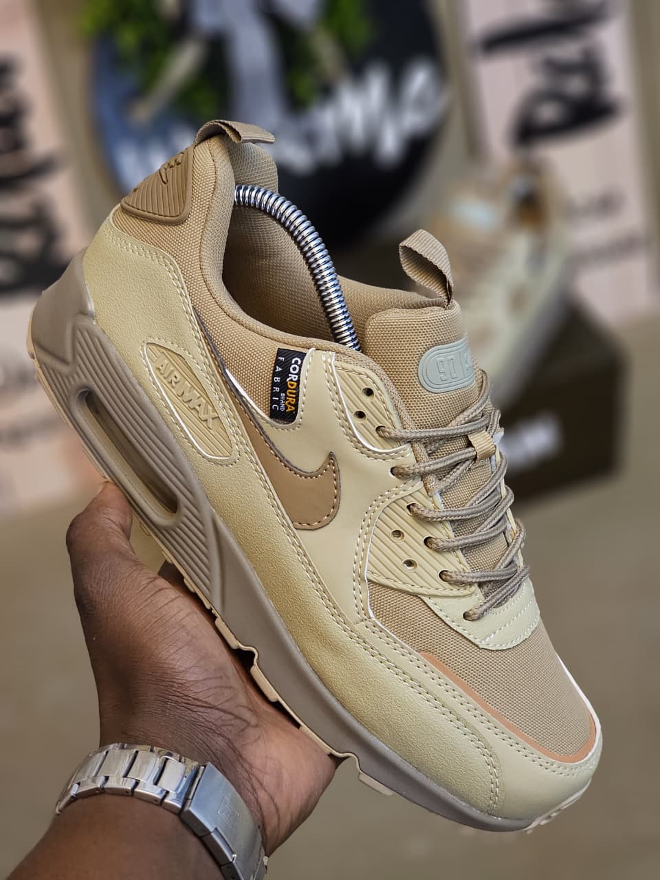 NEW ARRIVAL AIR MAX 90 Unisex Sneakers: Authentic & Best Quality Fashion Unisex Shoes Men Shoes / Women Airmax Sneakers