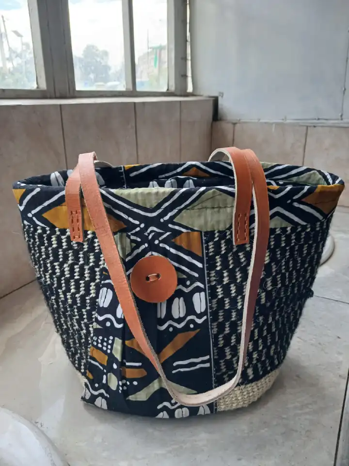 Kitenge Fine Sisals Handbag - Size 10