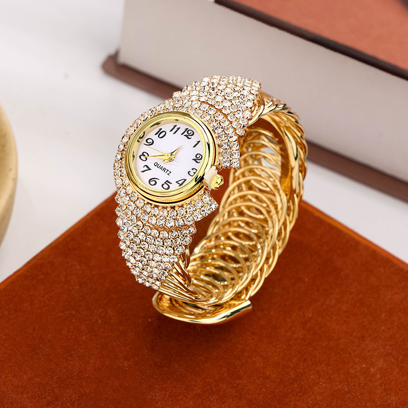European and American Trendy New Women's Watch Full Diamond Fashion Women's Watch Versatile Casual Women's Quartz Watch Female Manufacturer Direct Sales