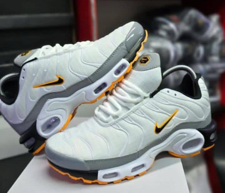 ORIGINAL AIR MAX PLUS TN Men Sneakers ;Authentic & Best Quality Men's Shoes/Women's Shoes Unisex airmax tn Sneakers
