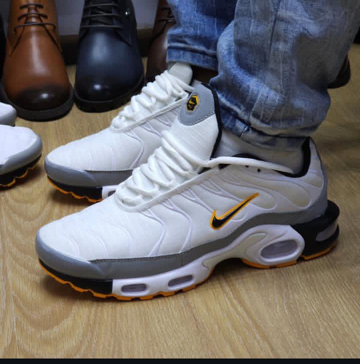 ORIGINAL AIR MAX PLUS TN Men Sneakers ;Authentic & Best Quality Men's Shoes/Women's Shoes Unisex airmax tn Sneakers