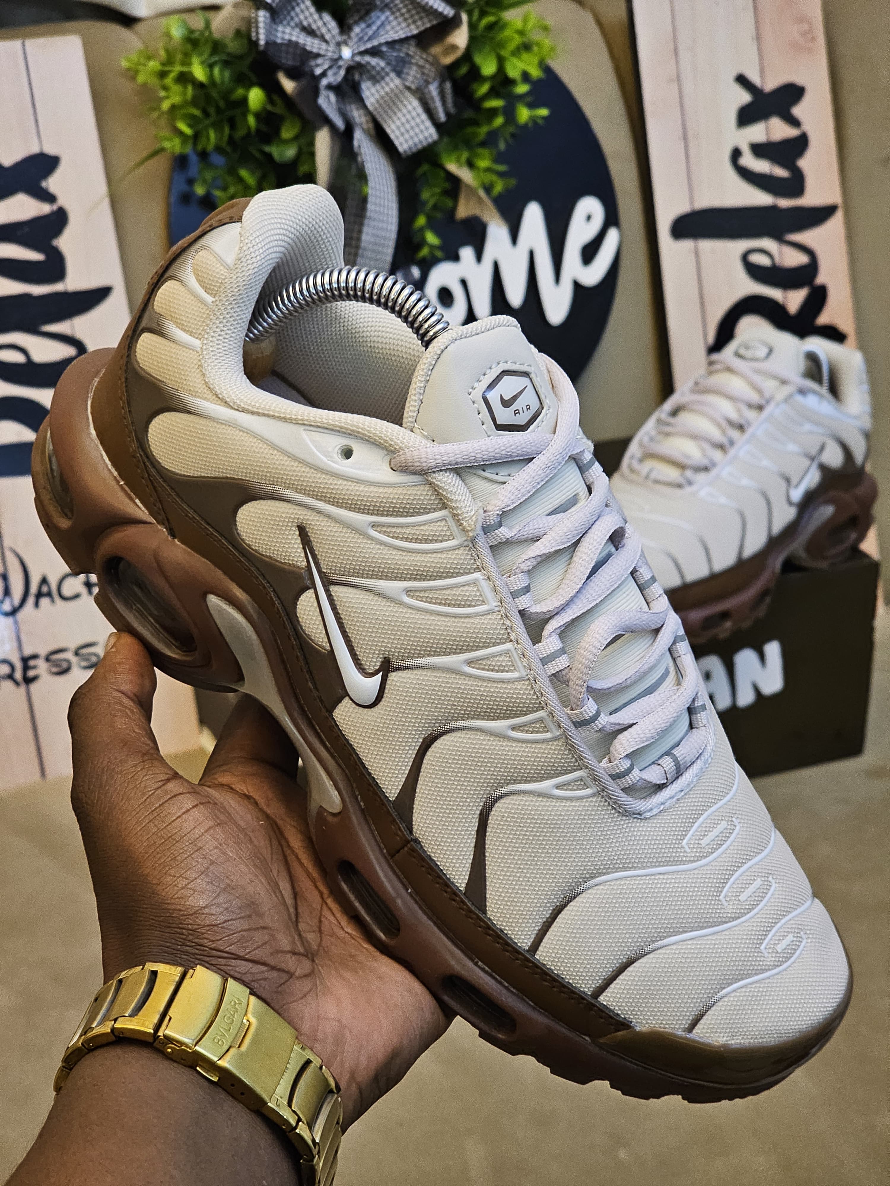 ORIGINAL AIR MAX PLUS TN Men Sneakers ;Authentic & Best Quality Men's Shoes/Women's Shoes Unisex airmax tn Sneakers