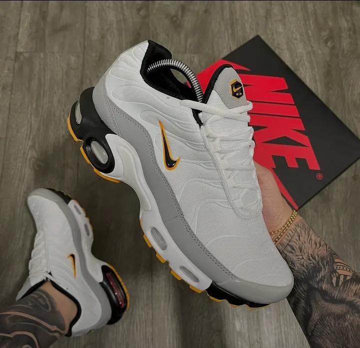 ORIGINAL AIR MAX PLUS TN Men Sneakers ;Authentic & Best Quality Men's Shoes/Women's Shoes Unisex airmax tn Sneakers