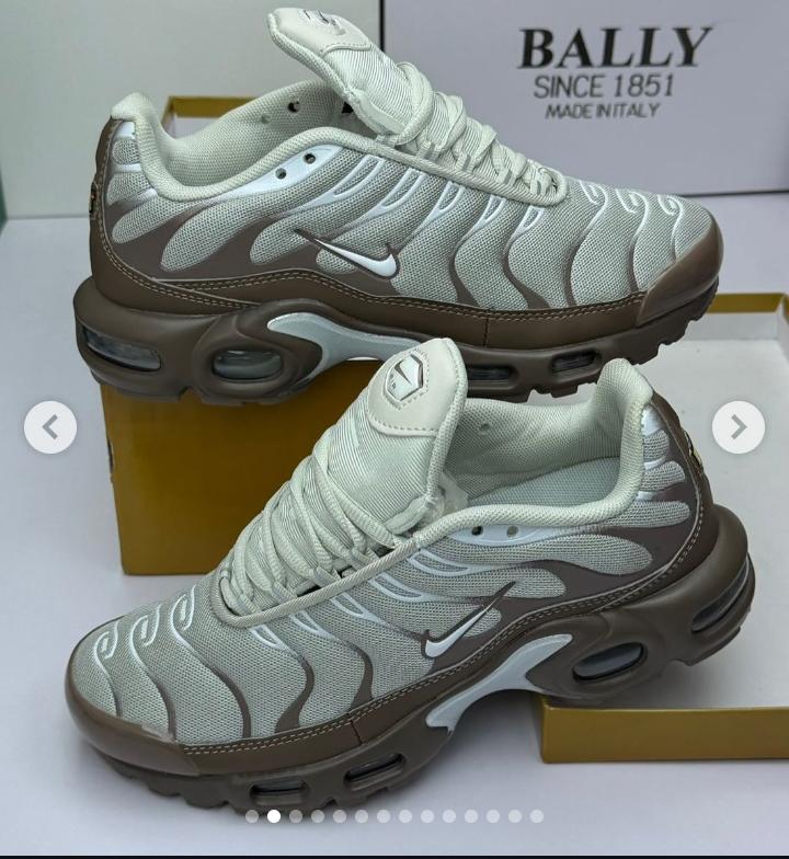 ORIGINAL AIR MAX PLUS TN Men Sneakers ;Authentic & Best Quality Men's Shoes/Women's Shoes Unisex airmax tn Sneakers