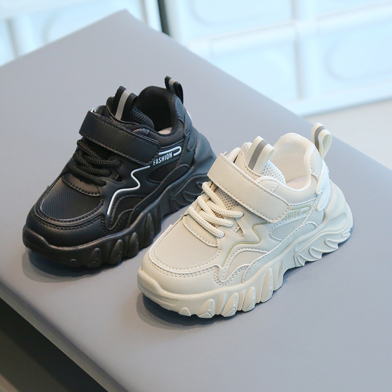 Autumn new children's sports shoes are light and non-slip hook and loop soft-soled boys' casual running shoes and girls' old shoes are suitable for daily leisure sports and running.