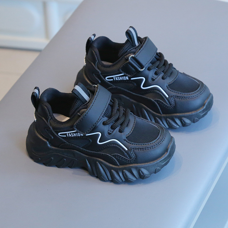 Autumn new children's sports shoes are light and non-slip hook and loop soft-soled boys' casual running shoes and girls' old shoes are suitable for daily leisure sports and running.