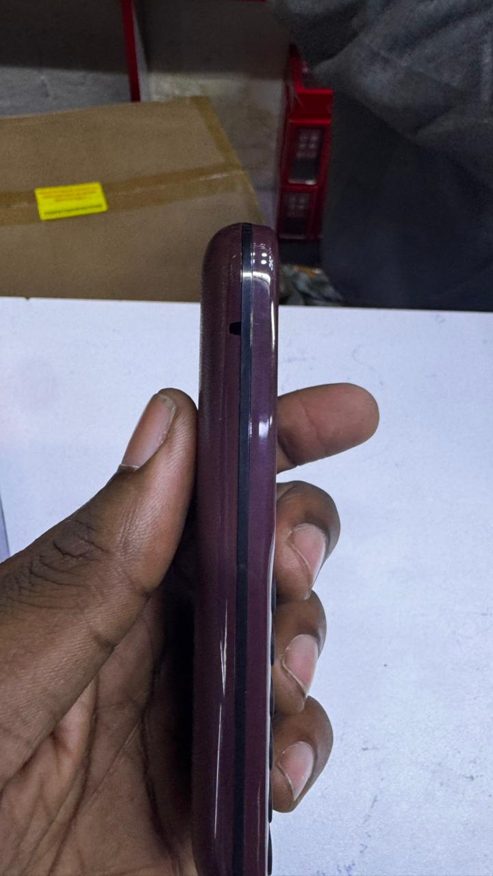 LIMITED DISCOUNT 🔥🔥🔥🔥 BRAND NEW K310 TRIPLE SIM CARD FEATURE PHONE WITH Bluetooth /Wireless FM/SD Slot kabambe/katululu/mulika mwizi/button feature phone