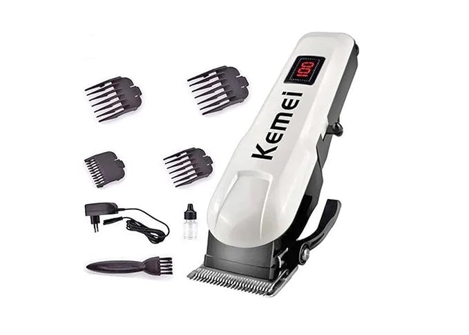 ELECTRIC SHAVER.NEW ARRIVALS BEST QUALITY Kemei Rechargeable Hair Shaver Clipper /Shaving Machine . Adopt stainless steel blade which is durable non-irritating trimming on even sensitive skin