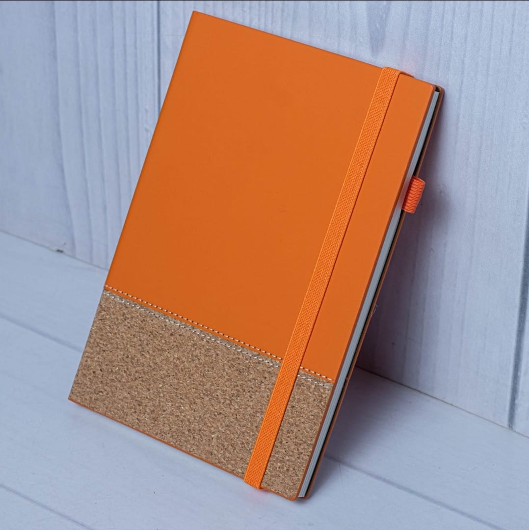 New Arrival! Premium A5 Woodbase Eco Notebook with FREE Executive Pen – Luxury Wooden Cover Executive Business Journal, Office Diary, Professional Planner & Writing Notebook