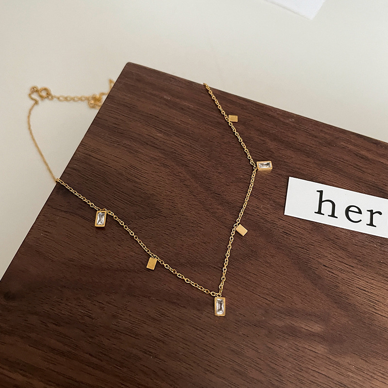 Premium luxury rectangular zirconia fringed gold necklace, stainless steel, non-fading collar chain/neck chain women's fashionable jewelry accessory
