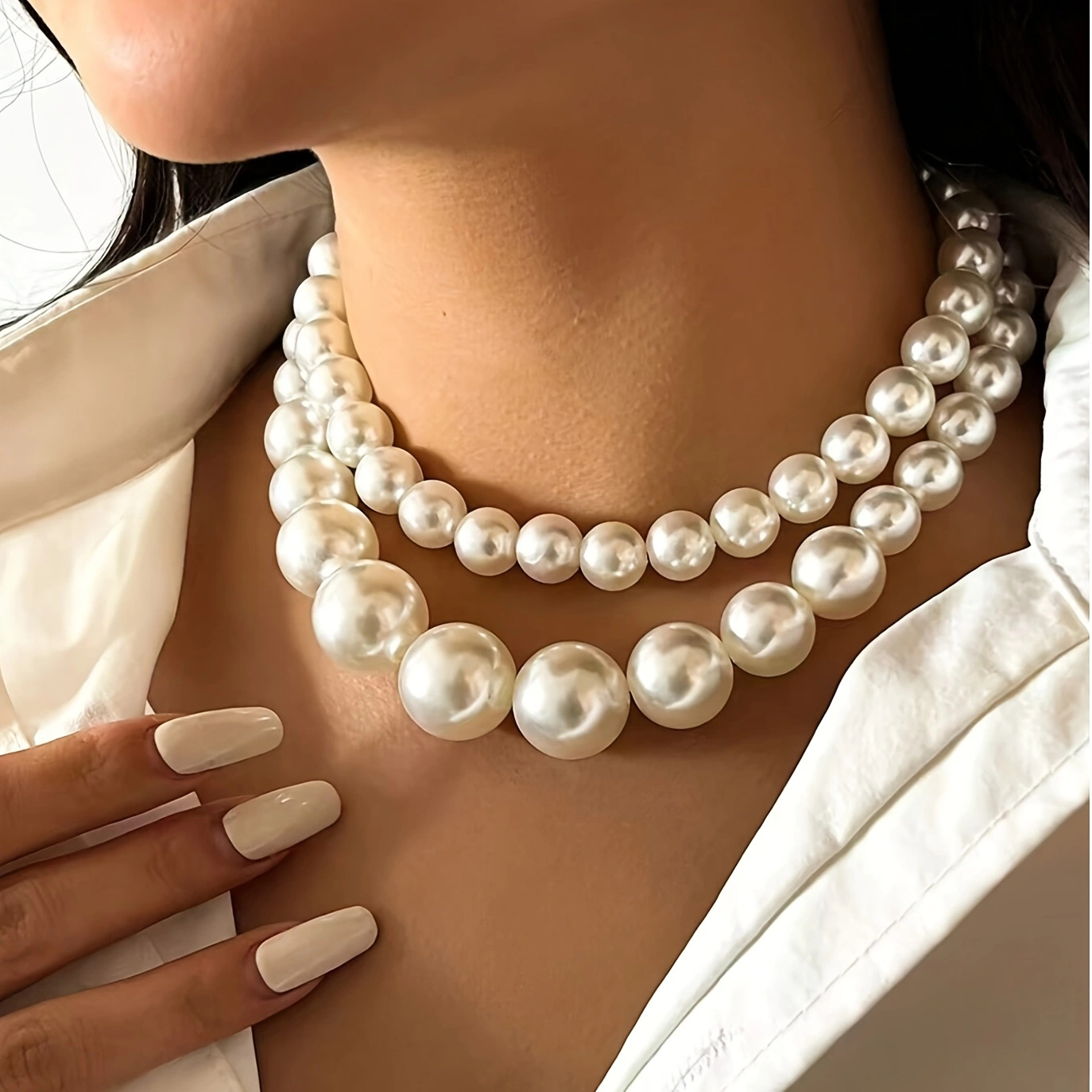 2 pc Vintage and exaggerated large pearl choker collar necklace. Elegant multi-layered bead necklace.women's fashion jewelry accessories