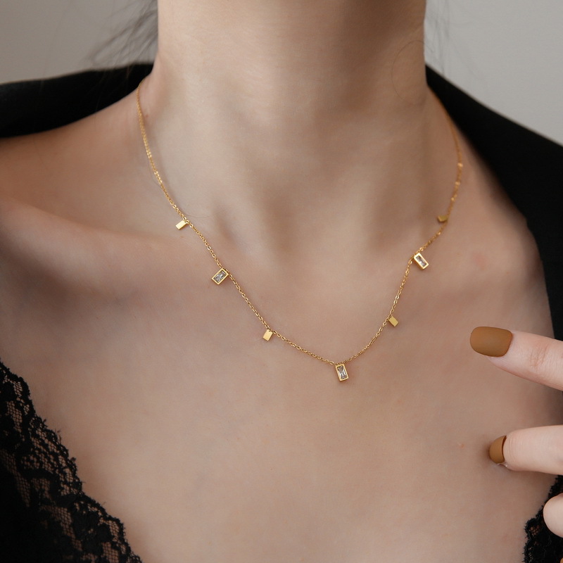 Premium luxury rectangular zirconia fringed gold necklace, stainless steel, non-fading collar chain/neck chain women's fashionable jewelry accessory
