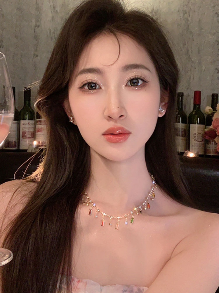 Luxury and elegant Alloy Colorful Baguette Crystal Tassel Necklace, Multicolor Rhinestone Drop Choker for Women, Adjustable Party Statement Necklace