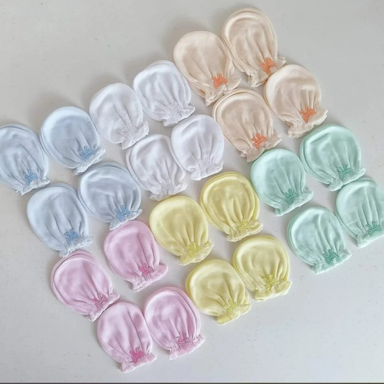 3-Pairs Mittens for Newborns 0-6M - Soft Cotton, Anti-Scratch, Machine Washable