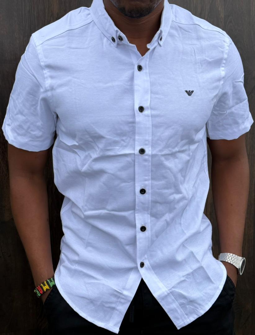 Men Casual Short Sleeve Shirts Stylish Button Down Summer Shirt Comfortable Breathable Top for Men Smart Casual Wear Beach Travel Everyday Fashion Sizes M to 3XL
