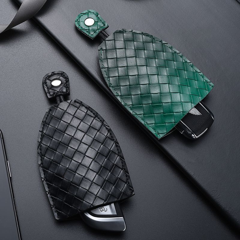 Premium Woven PU Leather Car Key Pouch, Pull-out Key Case with Snap Closure, Compact & Durable Key Organizer for Home & Car Keys, Business Style, Black & Green, Key Holder Bag for Men
