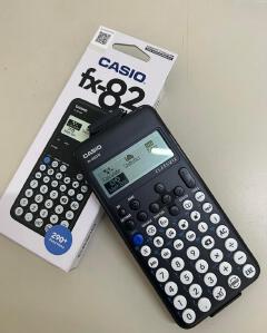 Original Casio fx 82 cw scientific calculator latest edition / Engineering and statistics calculator with spreadsheet & math box functions and more than 290 functions.