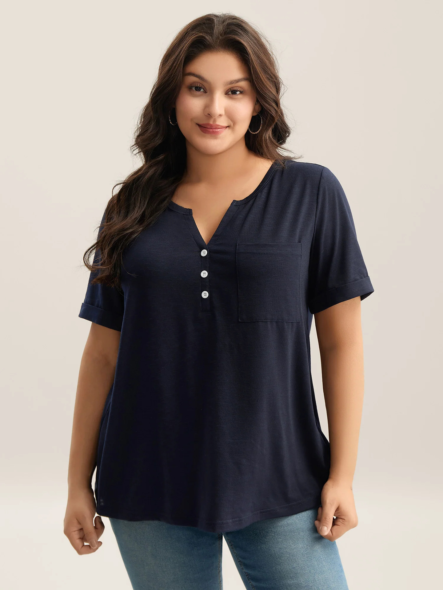 1 pc Large-size women's clothing, soft and elegant, suitable for daily casual wear and commuting, versatile pure-color V-neck button short-sleeved T-shirt