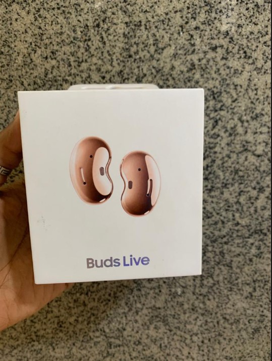 Samsung Galaxy Buds Live True Wireless Earbuds – Active Noise Cancellation, AKG Sound, Bluetooth 5.0, Wireless Charging Case