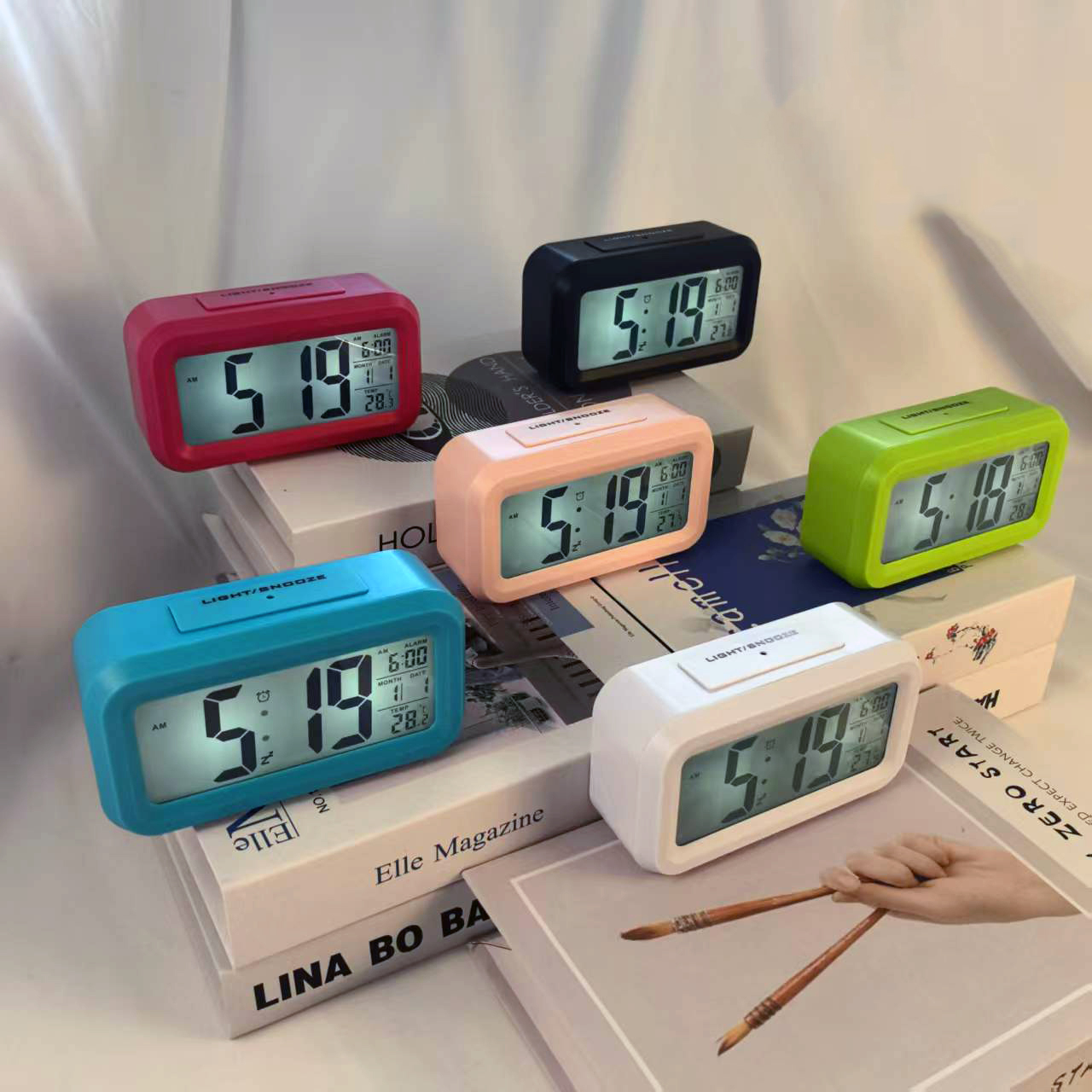DIGITAL ALARM CLOCK