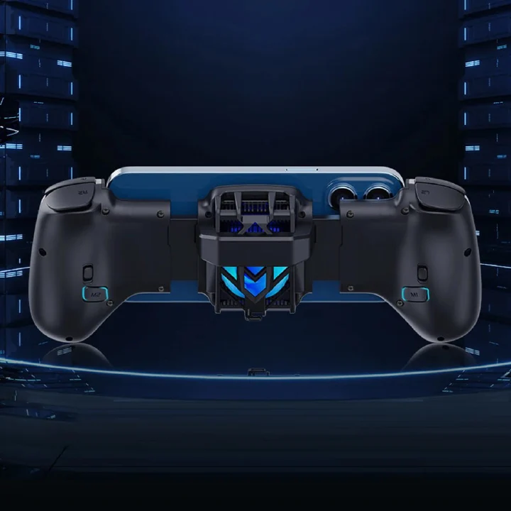 Mobile Phone Gaming Controller with Cooler