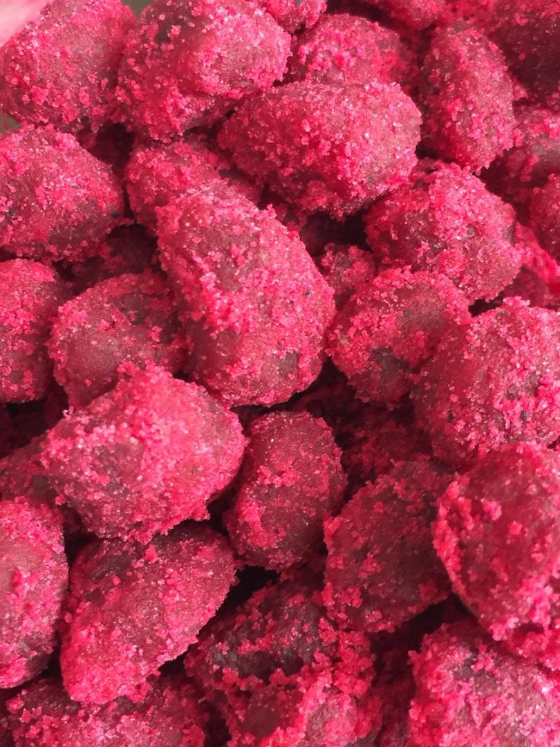 MABUYU, HIGH QUALITY STRAWBERRY FLAVOR MABUYU CANDY. Quality Mabuyu snack!!